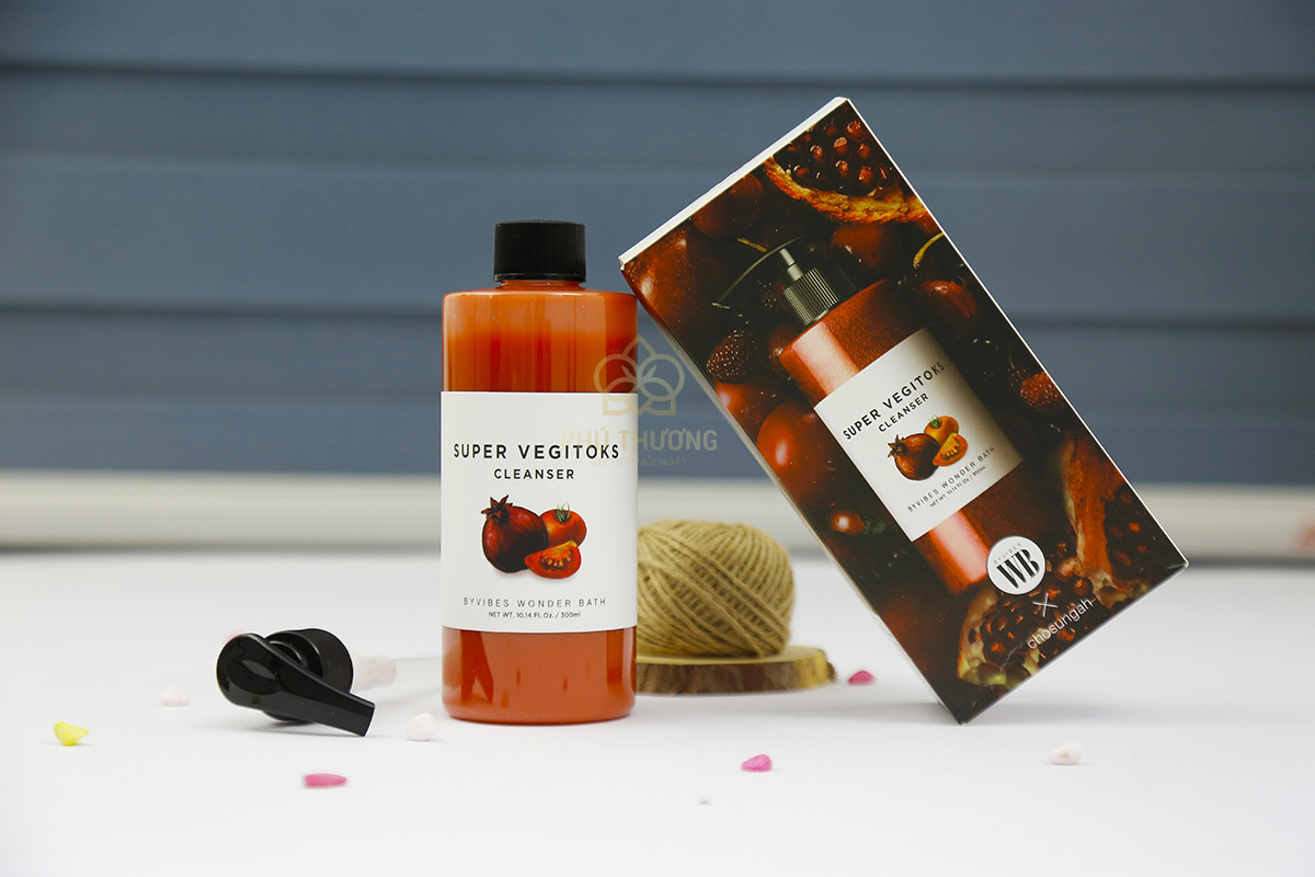 Sữa rửa mặt rau củ thải độc Super Vegitoks Cleanser Red 300ml